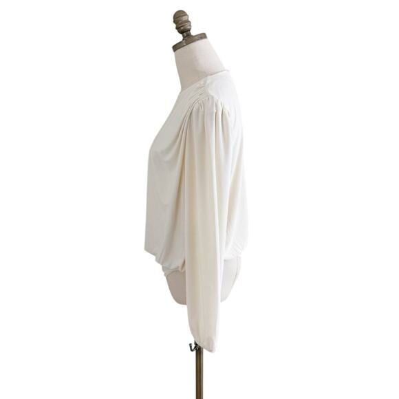 Express Cream Long Sleeve Blouson Bodysuit Size Medium Draped Detail Crew Neck - Picture 4 of 8